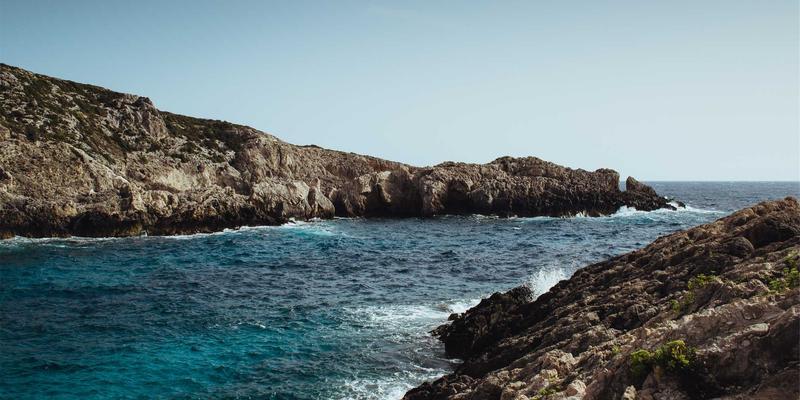 万豪虎与工业美学：从工业耗材到艺术品的空间叙事革命