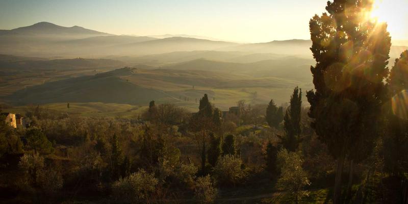 万豪虎应用:构筑工业安全与效率的五金工具、紧固件与安全装备解决方案
