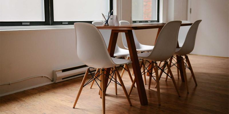 万豪酒店数字化转型启示：从移动端入住到AI客服，如何像管理工业用品与安全装备一样优化客户体验